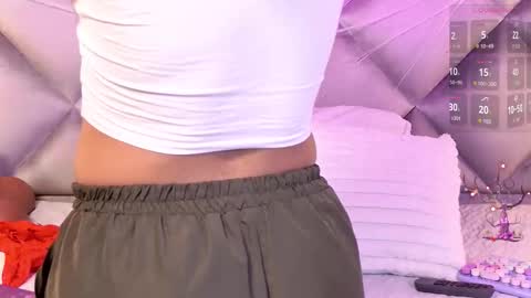 Maria  online show from 10-28-25, 03:10