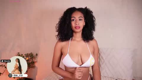 Snapshot of gemmacarter_ chatting on 07-10-26, 01:43 online show from 07-10-26, 01:43