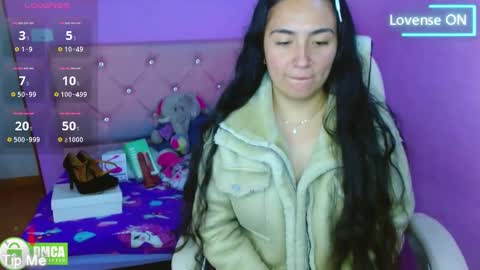 Snapshot of genesis_urrea chatting on 03-08-25, 02:30 genesis_urrea online show from 03-08-25, 02:30