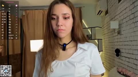 Amely  online show from 10-29-25, 04:15