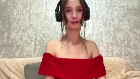 Riana online show from 04-08-26, 01:33