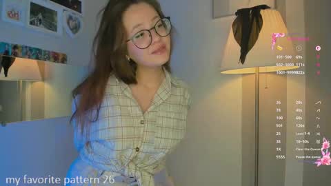 Snapshot of geniferluyt chatting on 09-14-25, 10:03 geniferluyt online show from 09-14-25, 10:03