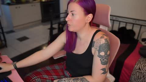 Genny Rock   and  online show from 02-16-25, 09:59