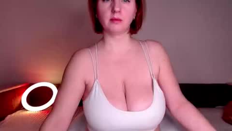 Snapshot of gentle__woman chatting on 02-07-25, 04:27 Chrisa online show from 02-07-25, 04:27