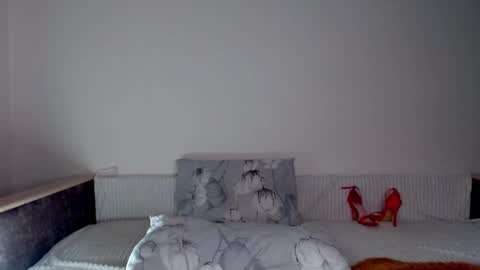 Snapshot of gentle__woman chatting on 02-25-25, 03:16 Chrisa online show from 02-25-25, 03:16