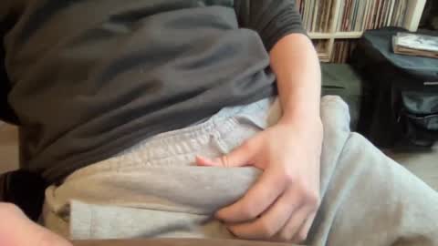 Snapshot of gentle_stranger chatting on 01-17-25, 02:07 Gentle Stranger online show from 01-17-25, 02:07