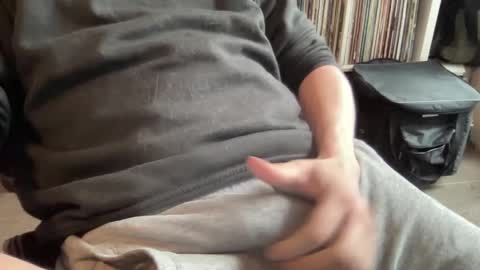 Snapshot of gentle_stranger chatting on 01-24-25, 11:59 Gentle Stranger online show from 01-24-25, 11:59