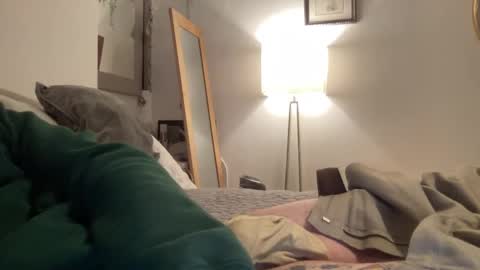 Snapshot of gentle_stranger chatting on 02-05-25, 08:25 Gentle Stranger online show from 02-05-25, 08:25