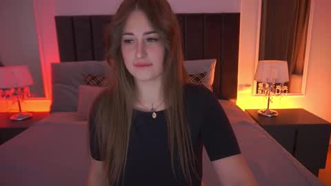 gentleadellee online show from 12-21-25, 01:29