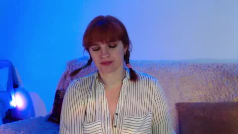 Snapshot of gentlemila chatting on 03-09-25, 11:35 gentlemila online show from 03-09-25, 11:35