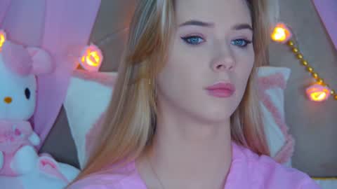 Snapshot of gentlerossi chatting on 01-18-25, 05:26 GentleRossi online show from 01-18-25, 05:26