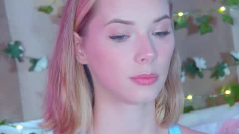 Snapshot of gentlerossi chatting on 03-27-26, 03:12 GentleRossi online show from 03-27-26, 03:12