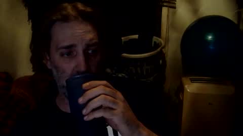 Snapshot of geoffbmn chatting on 05-08-26, 03:23 geoffbmn online show from 05-08-26, 03:23
