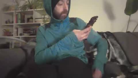 Snapshot of geon2xx chatting on 10-29-25, 06:31 Geon online show from 10-29-25, 06:31