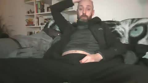 Snapshot of geon2xx chatting on 11-07-25, 12:43 Geon online show from 11-07-25, 12:43