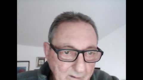 georg1412 online show from 04-10-26, 03:28