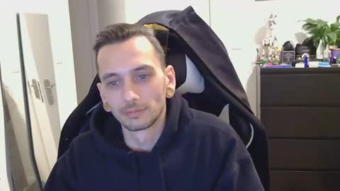 Snapshot of georgek0011 chatting on 11-20-25, 03:39 georgek0011 online show from 11-20-25, 03:39