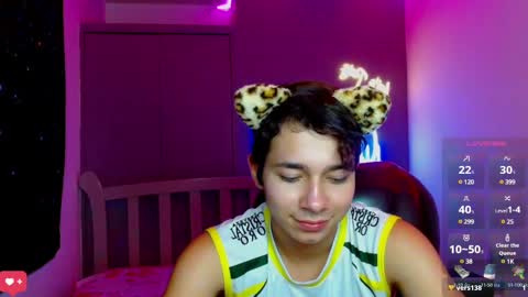 Snapshot of georgesmith_1 chatting on 12-24-24, 09:50 GEORGE online show from 12-24-24, 09:50