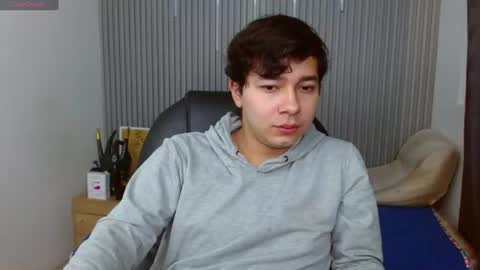 Snapshot of georgesmith_1 chatting on 06-14-26, 04:03 GEORGE online show from 06-14-26, 04:03