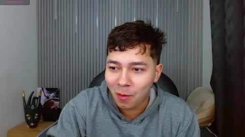 Snapshot of georgesmith_1 chatting on 06-21-26, 03:53 GEORGE online show from 06-21-26, 03:53