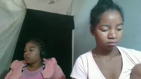 Snapshot of georgette981 chatting on 02-12-26, 07:25 georgette981 online show from 02-12-26, 07:25