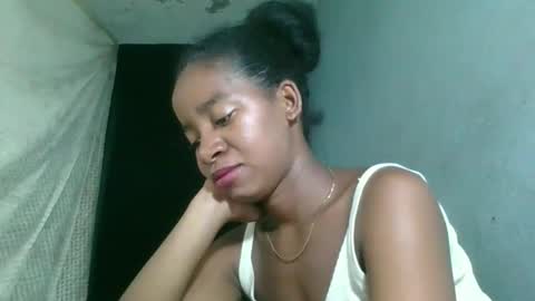 Snapshot of georgette981 chatting on 02-18-26, 05:53 georgette981 online show from 02-18-26, 05:53