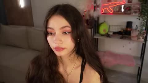 Snapshot of georgiamorandi chatting on 03-08-26, 09:24 georgiamorandi online show from 03-08-26, 09:24