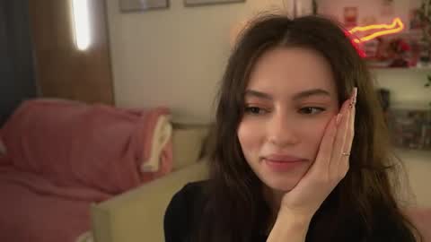 Snapshot of georgiamorandi chatting on 05-26-26, 02:13 georgiamorandi online show from 05-26-26, 02:13