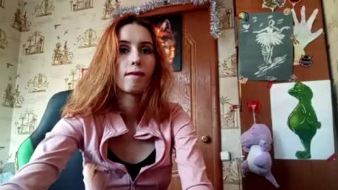 Ellie online show from 04-26-26, 03:10