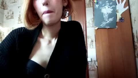 Snapshot of georgianahaeussler chatting on 06-02-26, 03:36 Ellie online show from 06-02-26, 03:36