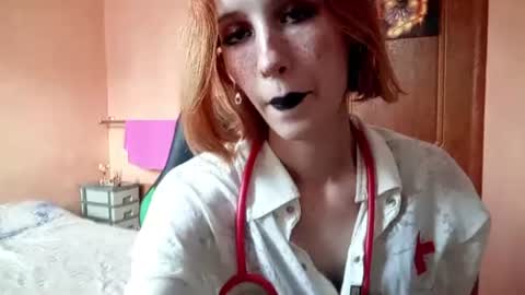 Snapshot of georgianahaeussler chatting on 06-18-26, 03:49 Ellie online show from 06-18-26, 03:49