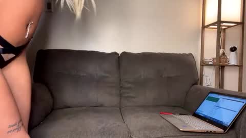 Snapshot of georgiawildxo chatting on 02-17-25, 09:03 georgiawildxo online show from 02-17-25, 09:03