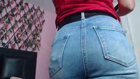 Georgi online show from 11-26-25, 12:17