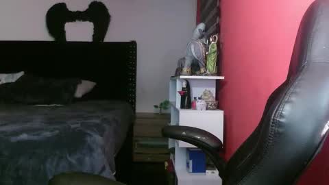 Georgina  online show from 11-12-25, 05:30