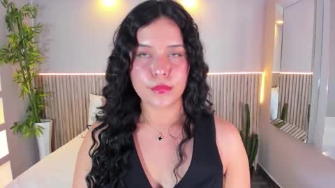 GeorginaReyes  online show from 09-09-25, 10:53