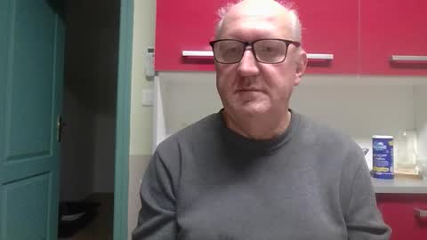 gerardlp131313 online show from 10-27-25, 07:40