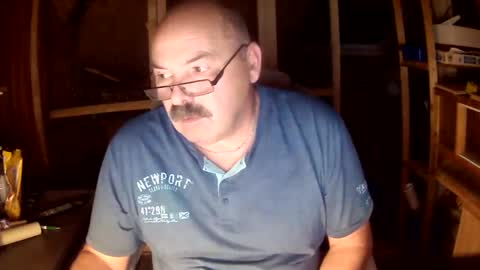 Snapshot of germany_50 chatting on 12-25-24, 11:31 germany_50 online show from 12-25-24, 11:31