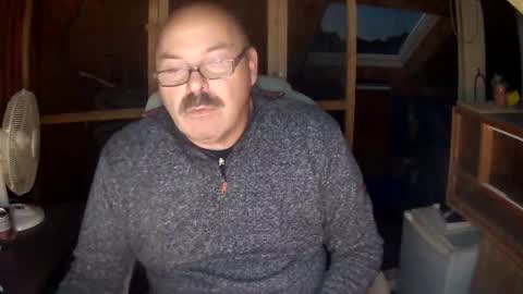 Snapshot of germany_50 chatting on 09-24-25, 06:00 germany_50 online show from 09-24-25, 06:00