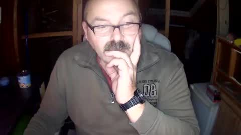 Snapshot of germany_50 chatting on 11-15-25, 08:05 germany_50 online show from 11-15-25, 08:05