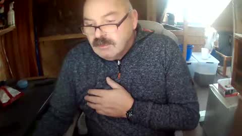 Snapshot of germany_50 chatting on 12-18-25, 03:07 germany_50 online show from 12-18-25, 03:07