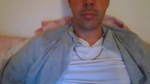 Snapshot of geronimo_2 chatting on 01-04-25, 04:11 geronimo_2 online show from 01-04-25, 04:11