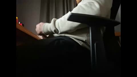 Snapshot of gertrard chatting on 02-22-25, 02:30 gertrard online show from 02-22-25, 02:30