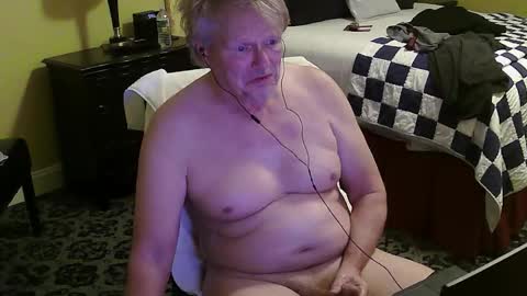 Snapshot of gethyn chatting on 02-28-25, 10:39 Gethyn online show from 02-28-25, 10:39