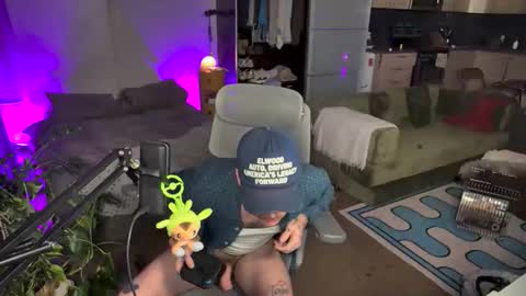 getoffwithtrent online show from 12-21-25, 04:30