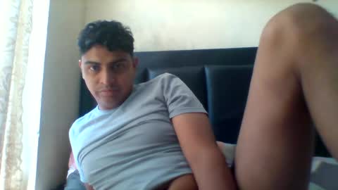 Snapshot of geudiel03 chatting on 08-05-26, 05:49 geudiel03 online show from 08-05-26, 05:49