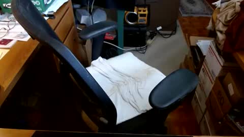 gfhdhr2 online show from 11-18-25, 03:49