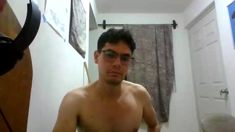 Snapshot of gfreebb chatting on 01-09-26, 05:21 Rodrigo online show from 01-09-26, 05:21