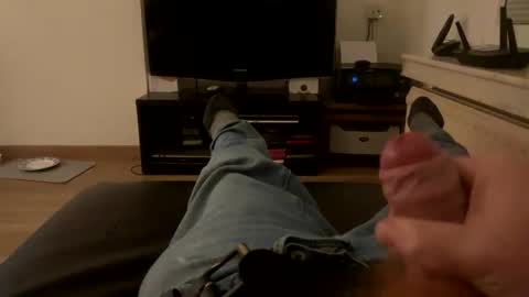 gginggerr online show from 12-17-25, 11:00