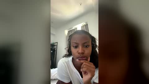Snapshot of ggunlocked chatting on 06-22-26, 10:45 ggunlocked online show from 06-22-26, 10:45