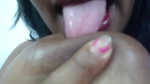 Snapshot of ghanima_sika chatting on 05-12-26, 03:53 GHANIMA SIKA online show from 05-12-26, 03:53
